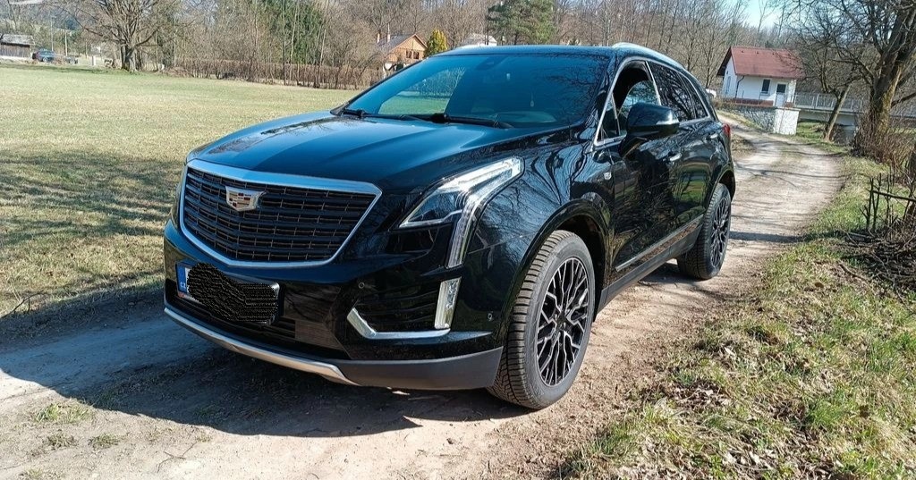 Predám Cadillac XT5 - 3