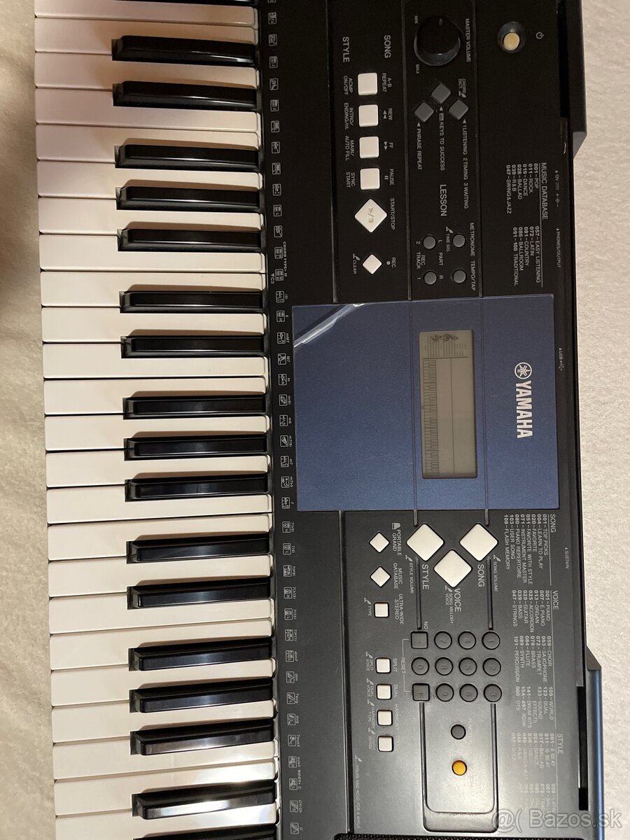 Yamaha E333 - 3