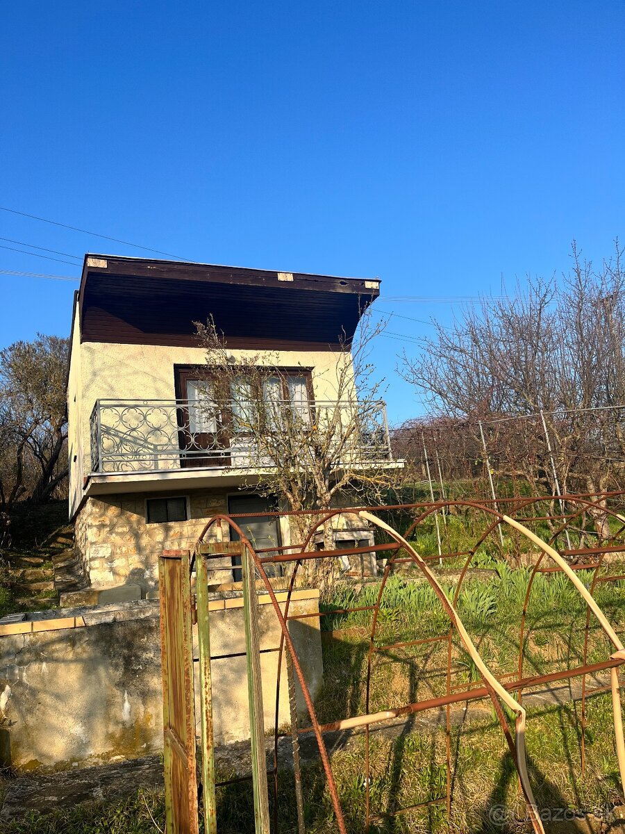 Predám murovanu záhradnú chatku - 3