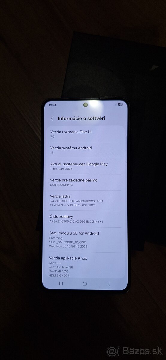 Samsung Galaxy S21 5G - 3