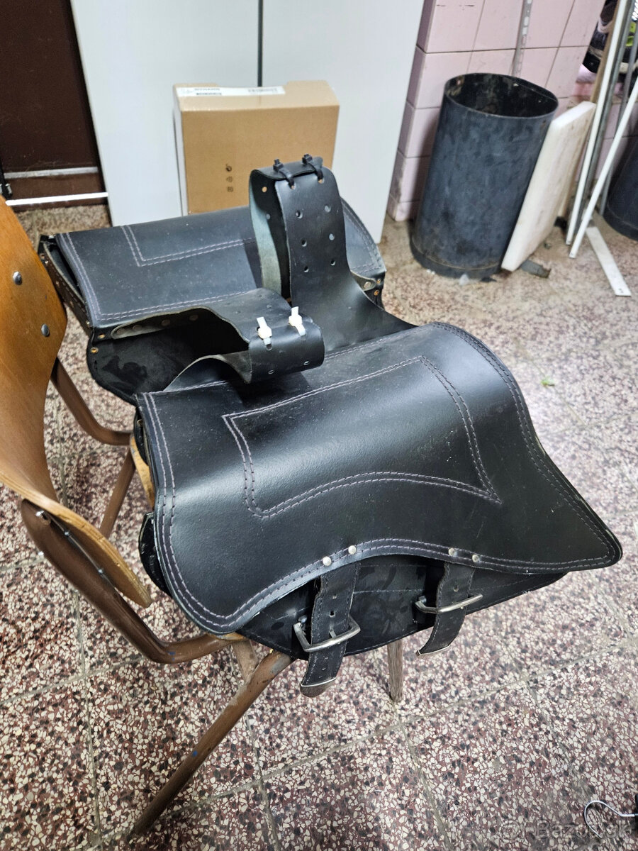 Pridavné kožené vaky - 3