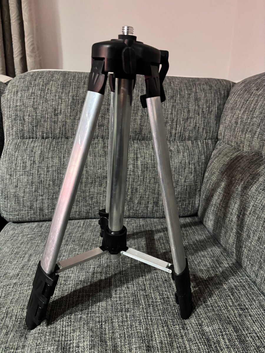 🔴🟢 Krížový nivelačný laser 16 línií | 360° - 3