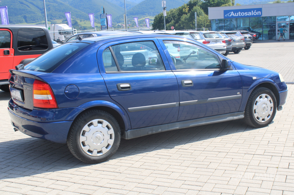 Opel Astra 1,4 i 16V 66 kW CLASSIC - 3
