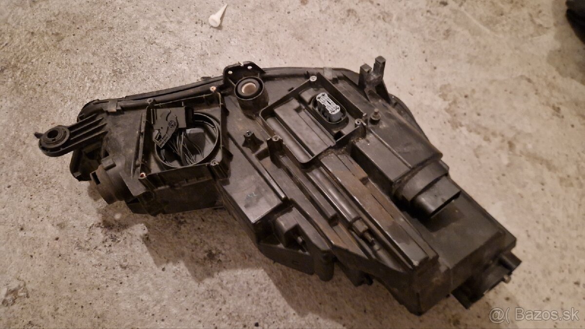 AUDI A4 B9 FULL LED MATRIX 15-19 LH 8W0.941.035 - 3