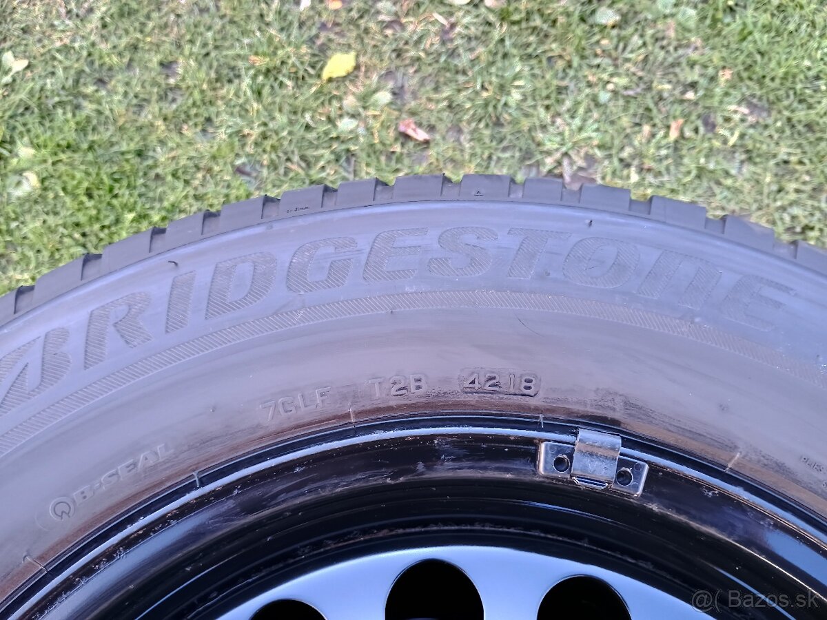 Sada kolies VW Tiguán 2, plechové disky + pneu 215/65 R17 - 3