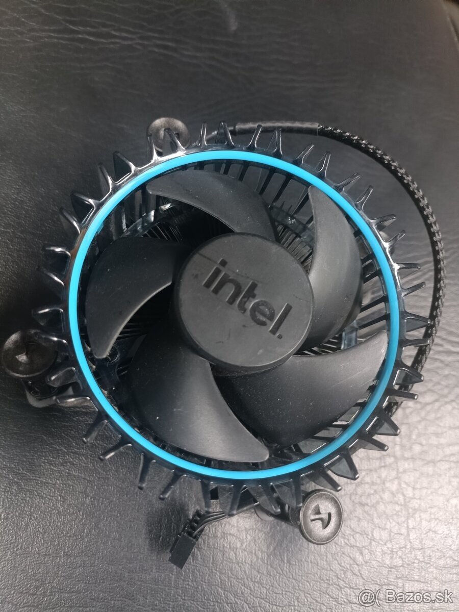 procesor Intel Core i3-12100F - 3