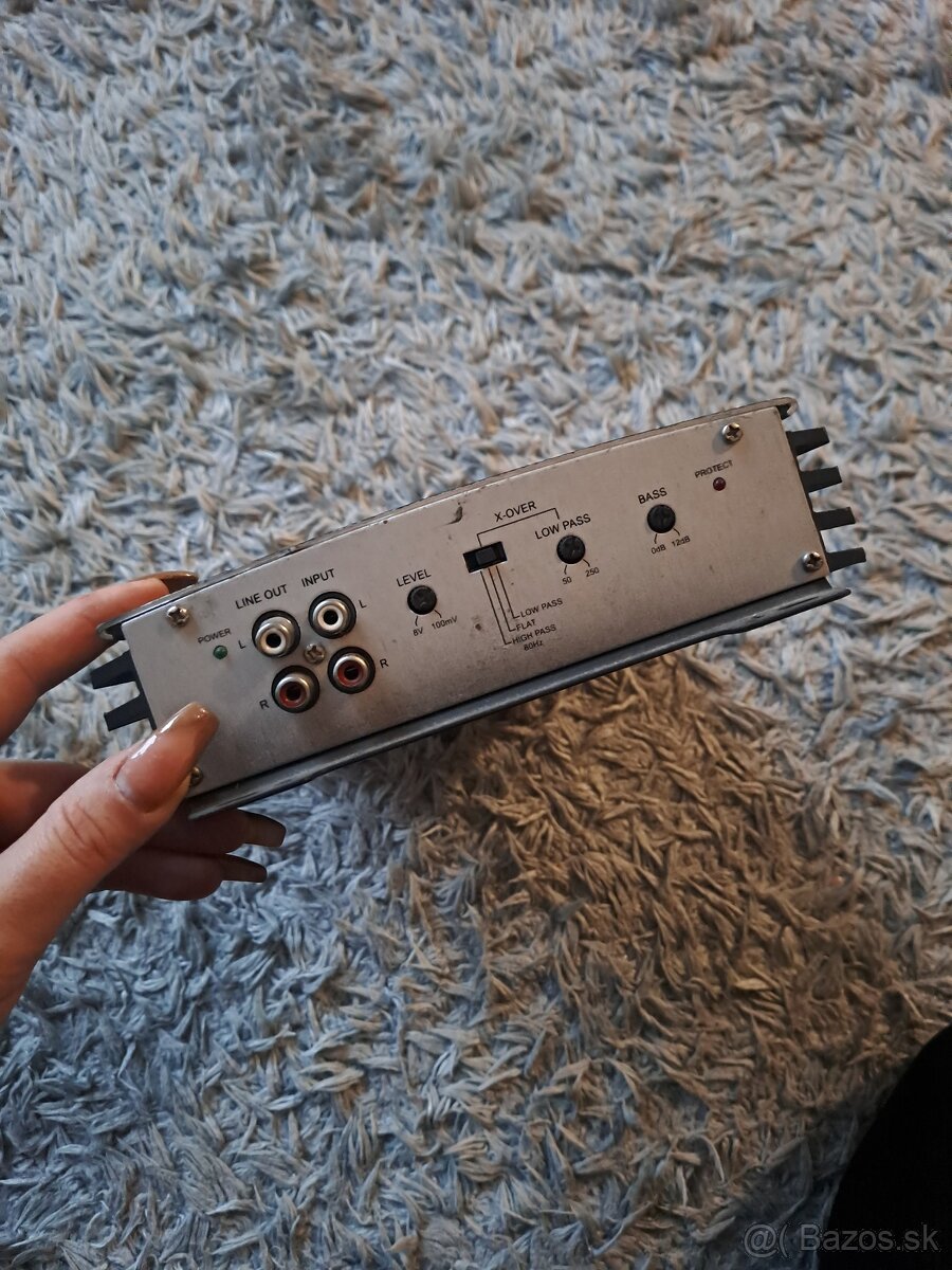 Zosilňovač Blaupunkt GTA 2 Special - 3