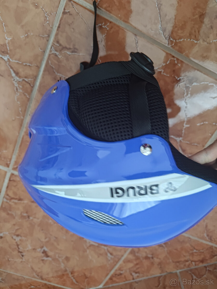 nova lyžiarska prilba xs Brugi - 3