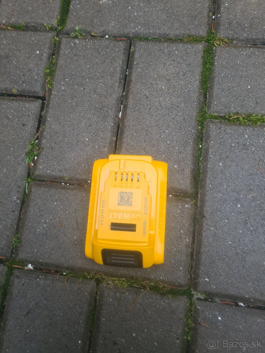 Bateria aku dewalt 18v 2ah - 3