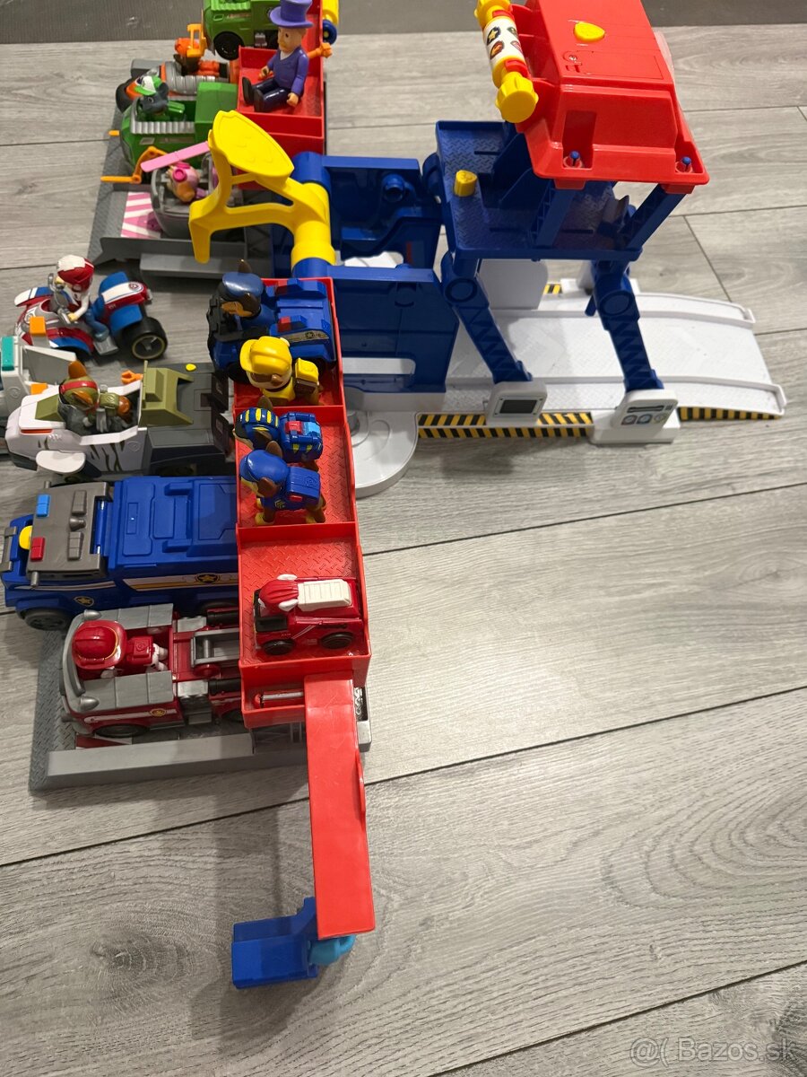 Labková Patrola garáž+komplet autíčka - 3