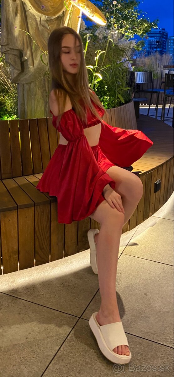 Červený kostým Margo XS - top a šortky - 3