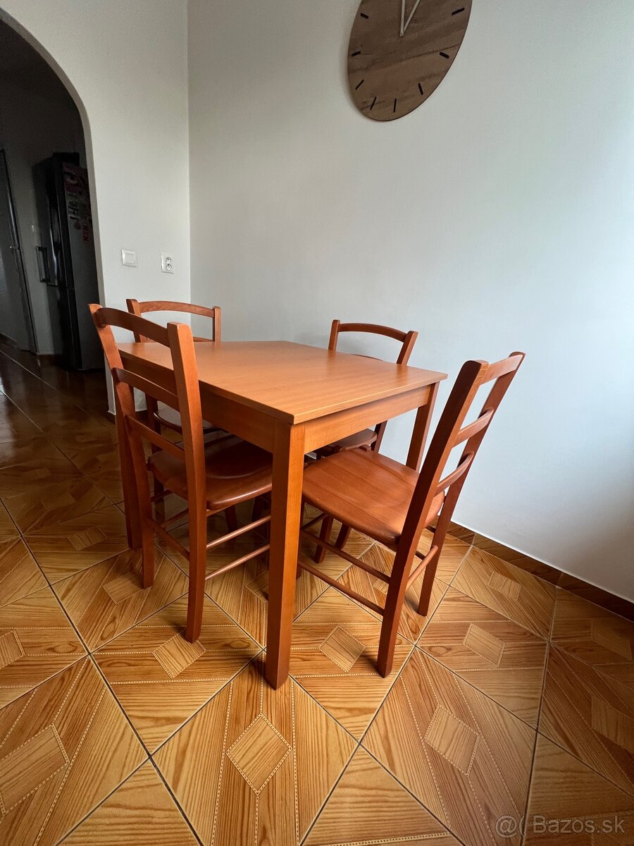 Jedálenský stôl so stoličkami - 3