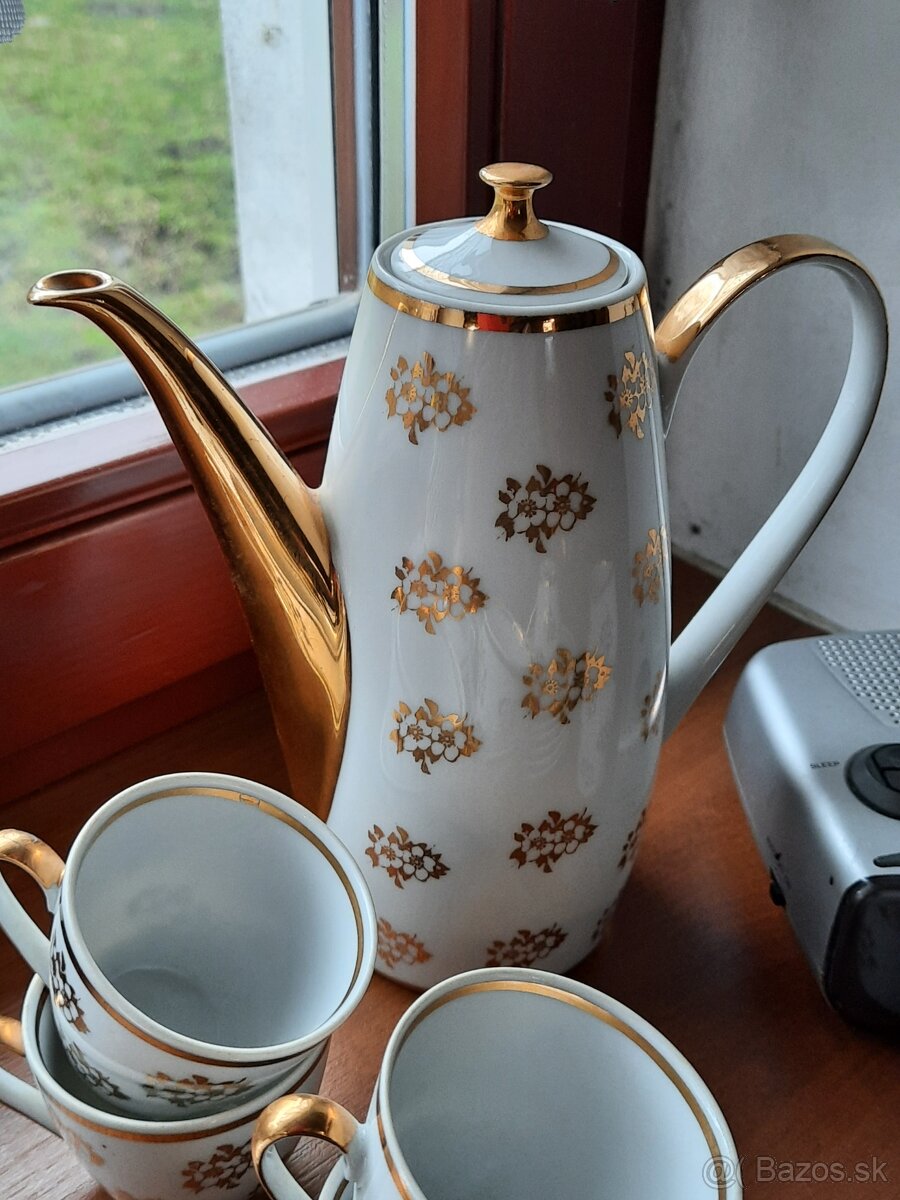 Zlatá kávová súprava. - 3