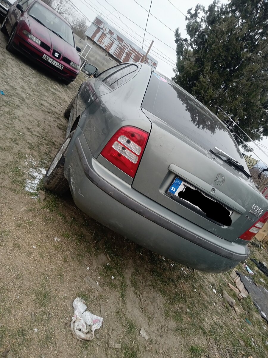 Škoda Octavia 1.6.75kw - 3