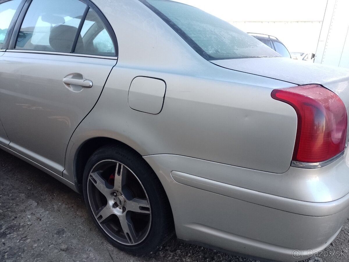 Predám Toyota Avensis 2.0. diesel - 3