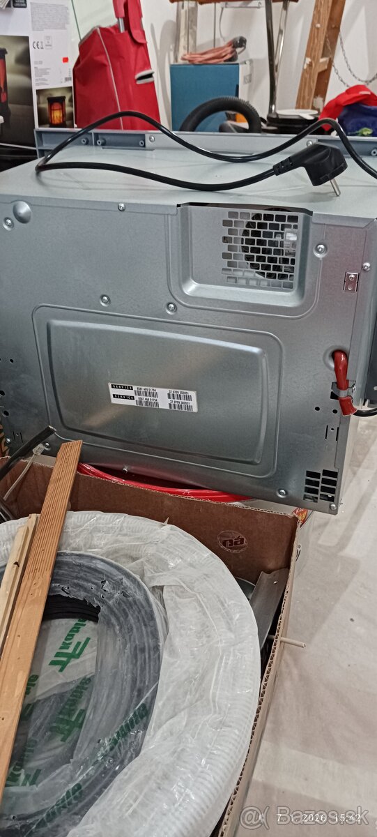 Mikrovlnka Whirlpool AMW 469/IX - 3