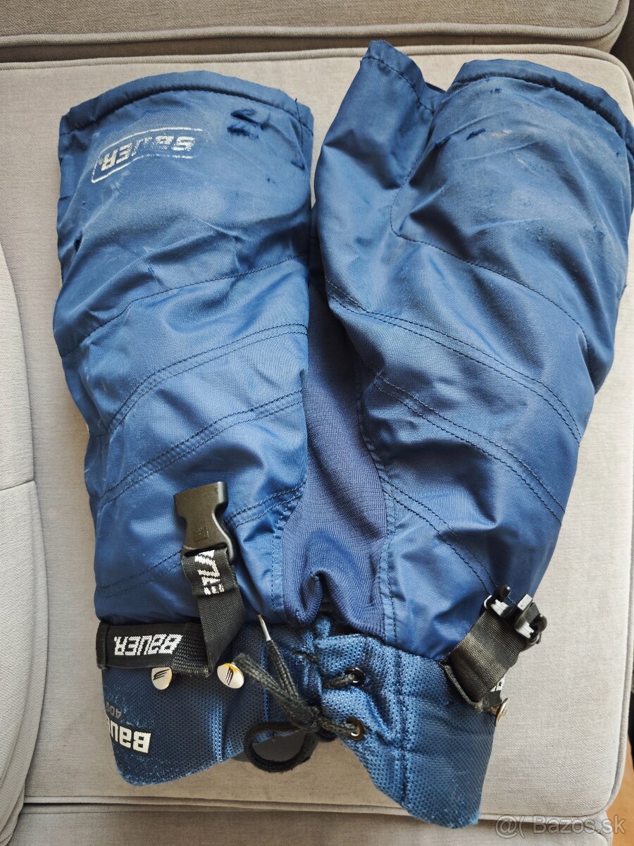 Predam hokejovu vystroj - 3