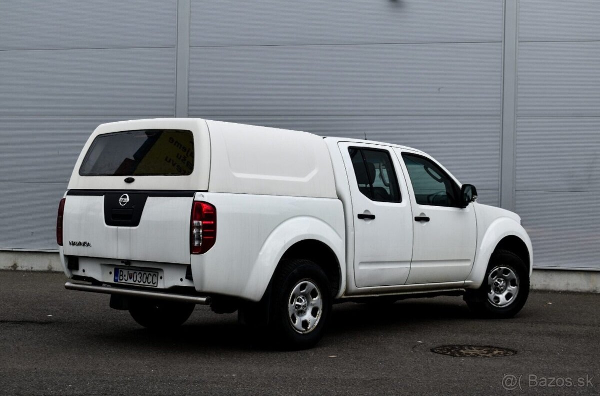 Nissan Navara DoubleCab 2.5 dCi FE - 3