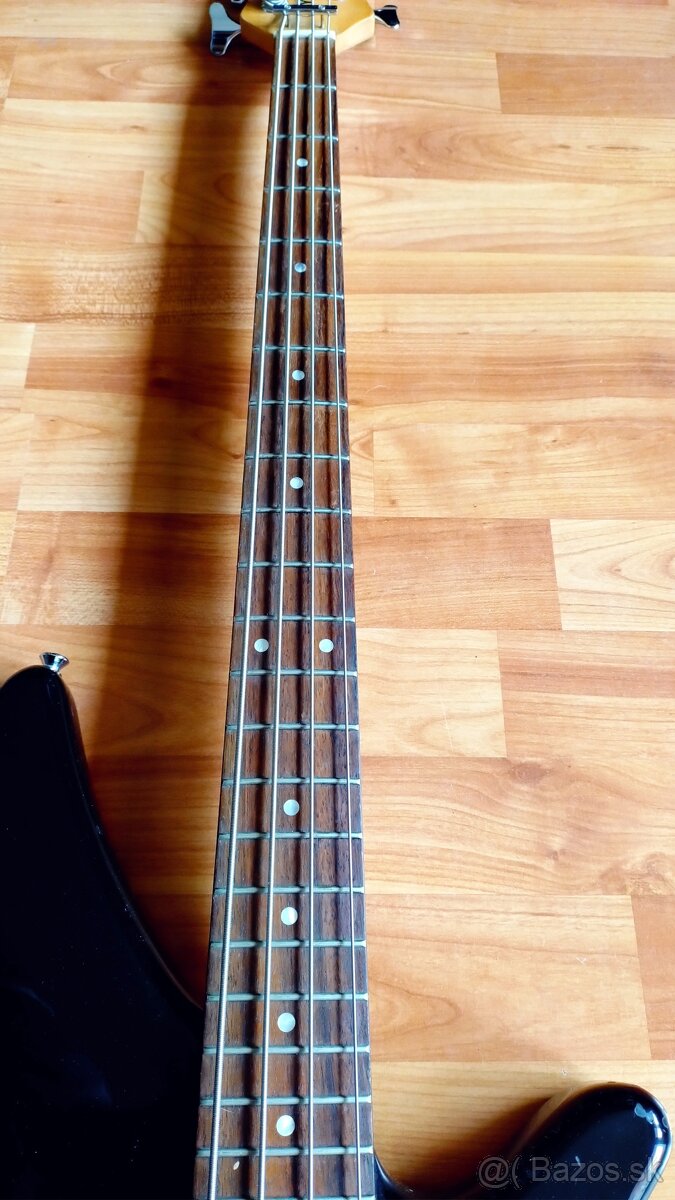 Elektricka 4 strunova basgitara YAMAHA ERB 070 cierna - 3