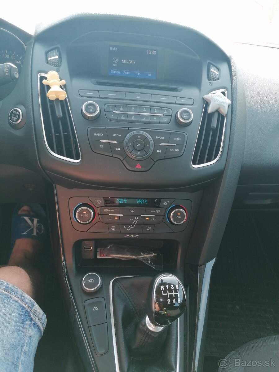 Ford focus 1.0 ecoboost 92kw 35000km - 3