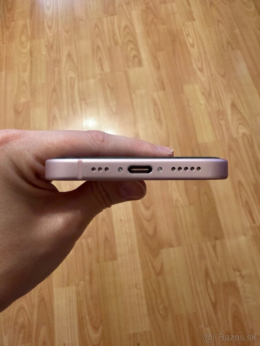 iPhone 15 128 GB ružový - 3