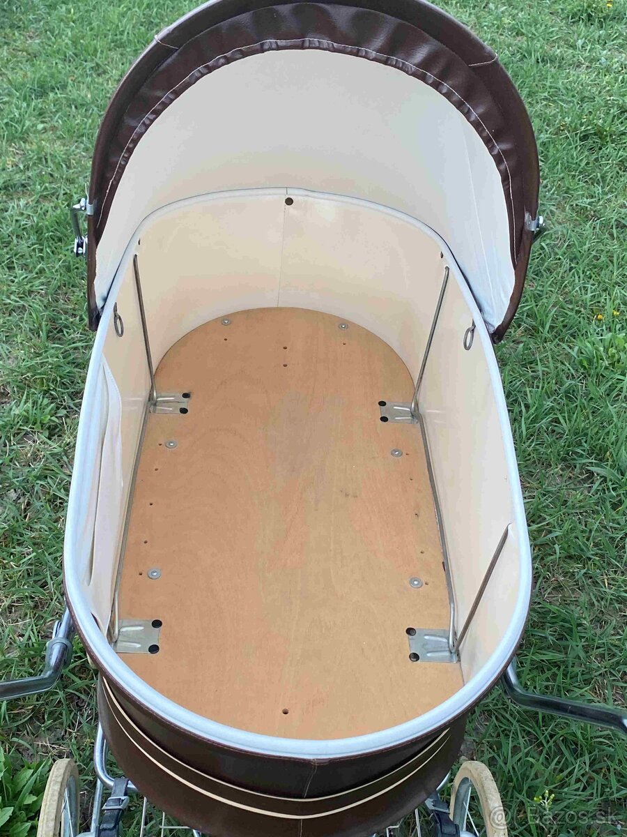 Retro kočík v super stave - 3