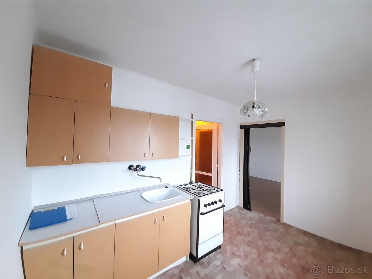 Predáva sa 1 izbový byt, 34m2, Košice - Šaca - 3
