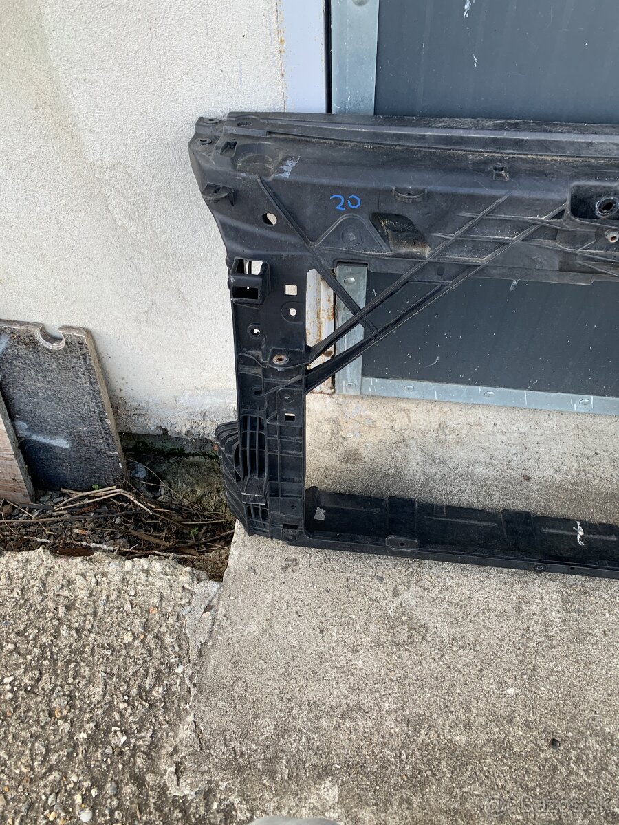 chladicova stena skoda rapid 5ja - 3