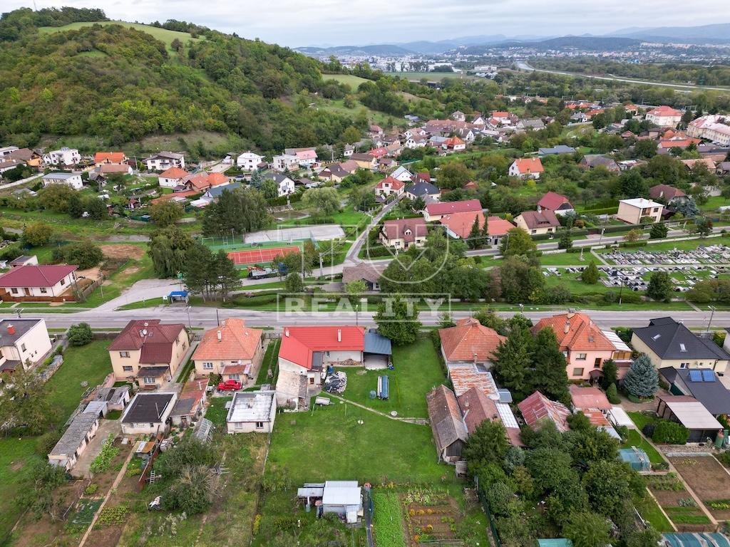 STAVEBNÝ POZEMOK S UPI A VIZUALIZÁCIOU DOMU NA PREDAJ V... - 3