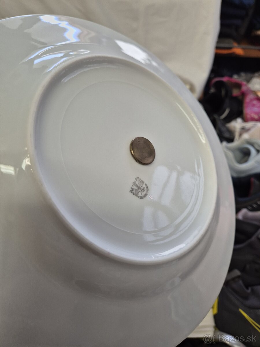 Predam etazery a misu na nozicke - 3