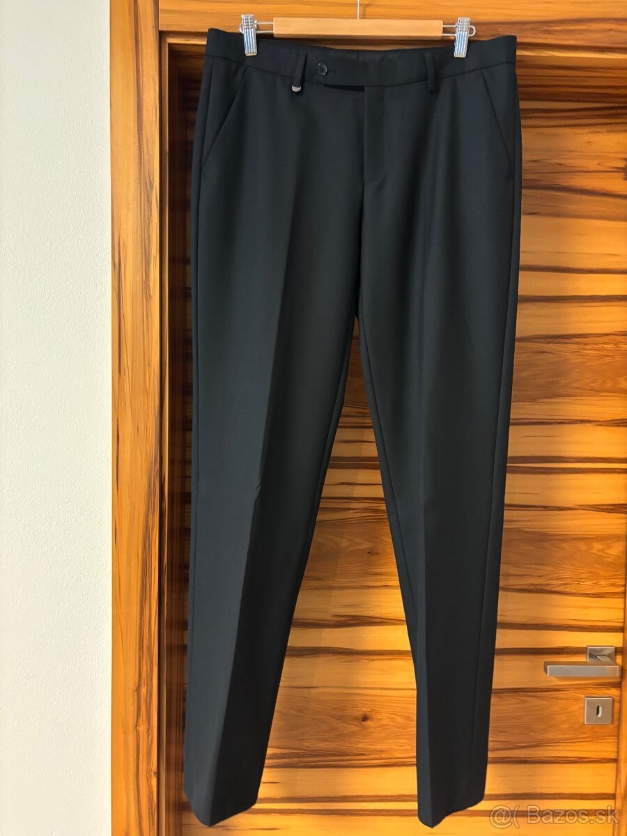 Luxusný oblek zn. BANDI VAMOS - 3