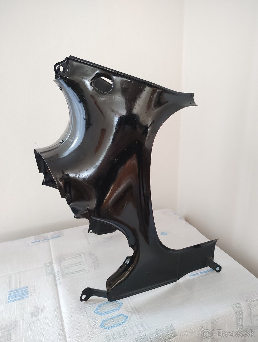 Prodám uloženkové podsedadlové plechy na Jawa ČZ 250 - 3