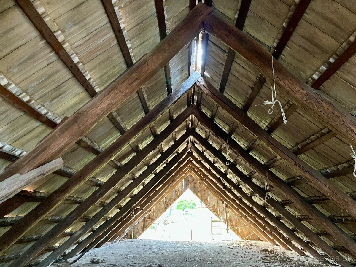 Staré dubové hranoly - ručne kresané - 3