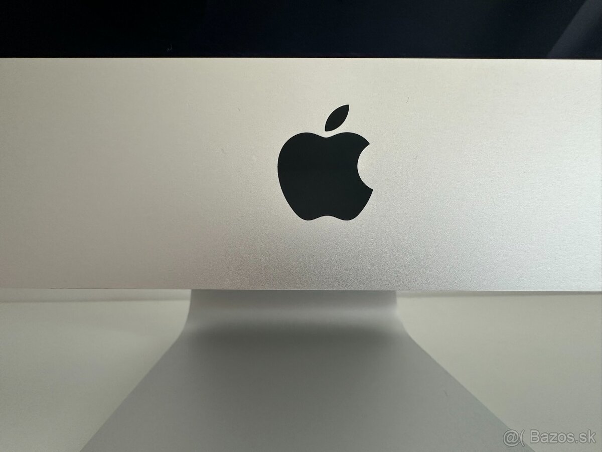 Apple iMac 27” Retina 5k 2017 / i7 / 32GB RAM / Radeon - 3