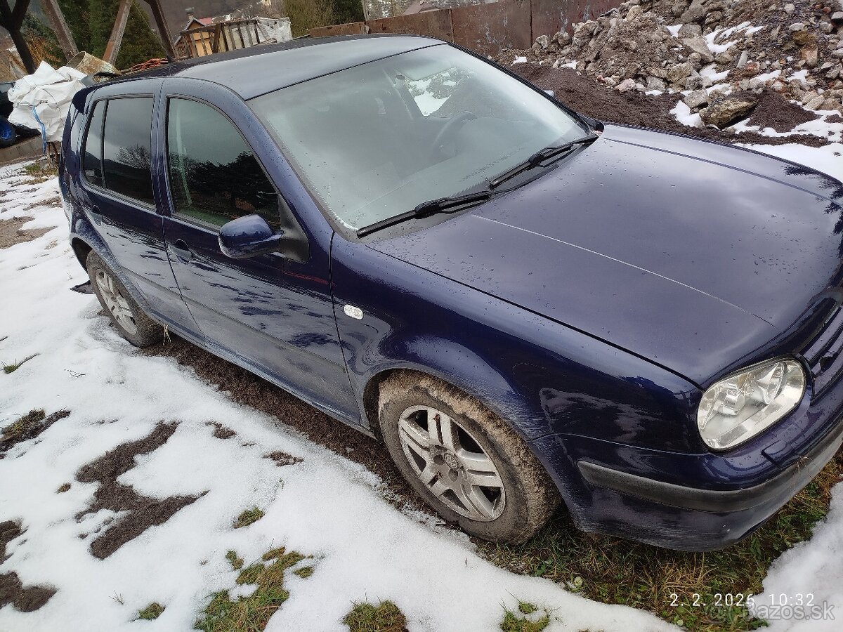 Golf 4 na náhradné diely - 3