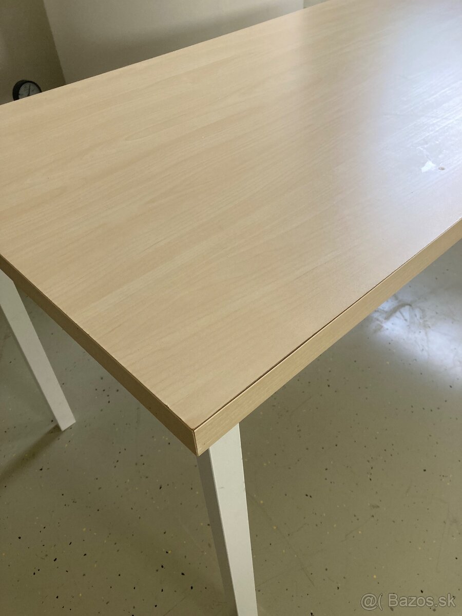Kancelársky stolík - 3