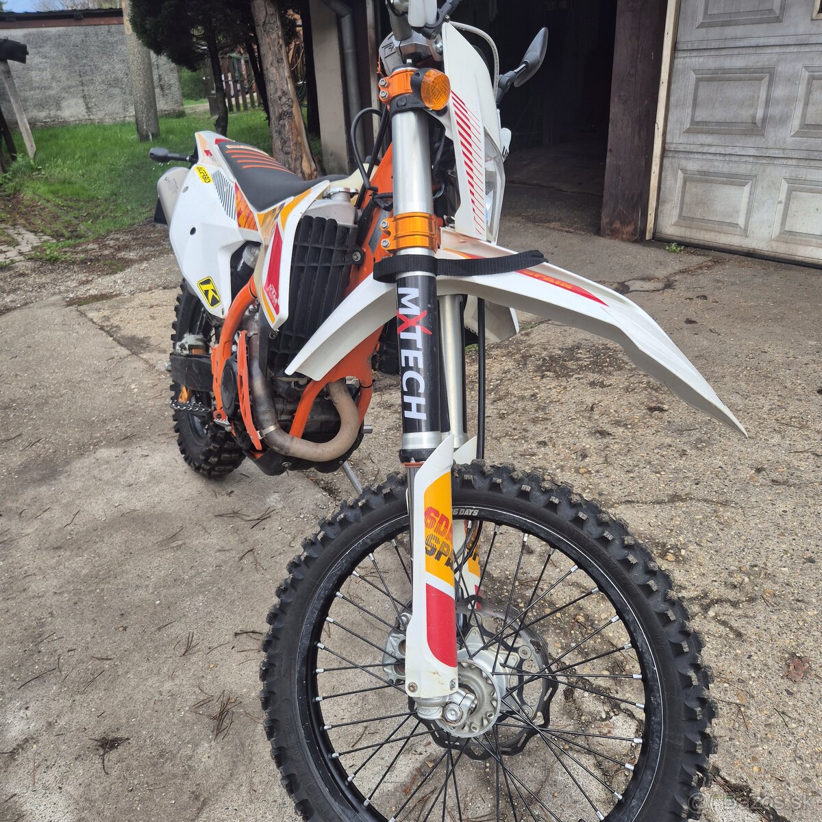 KTM