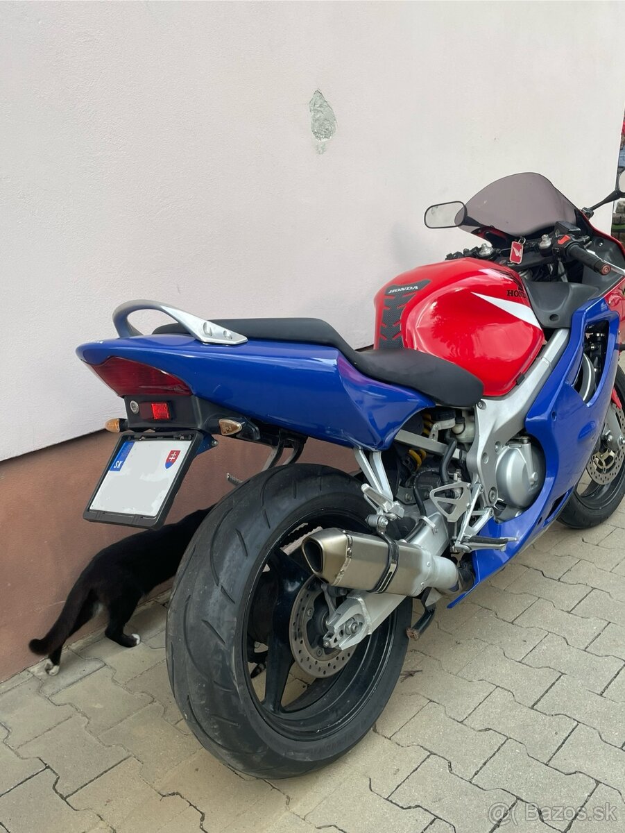 Honda CBR 600F F4i - 3