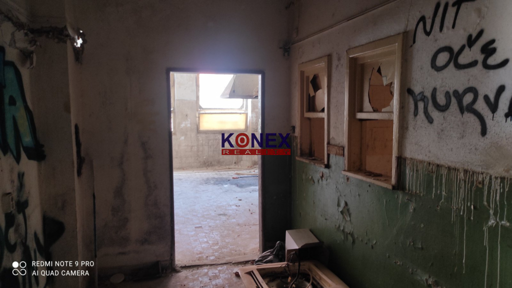 NA PREDAJ – Obchodné priestory Trebišov - 3