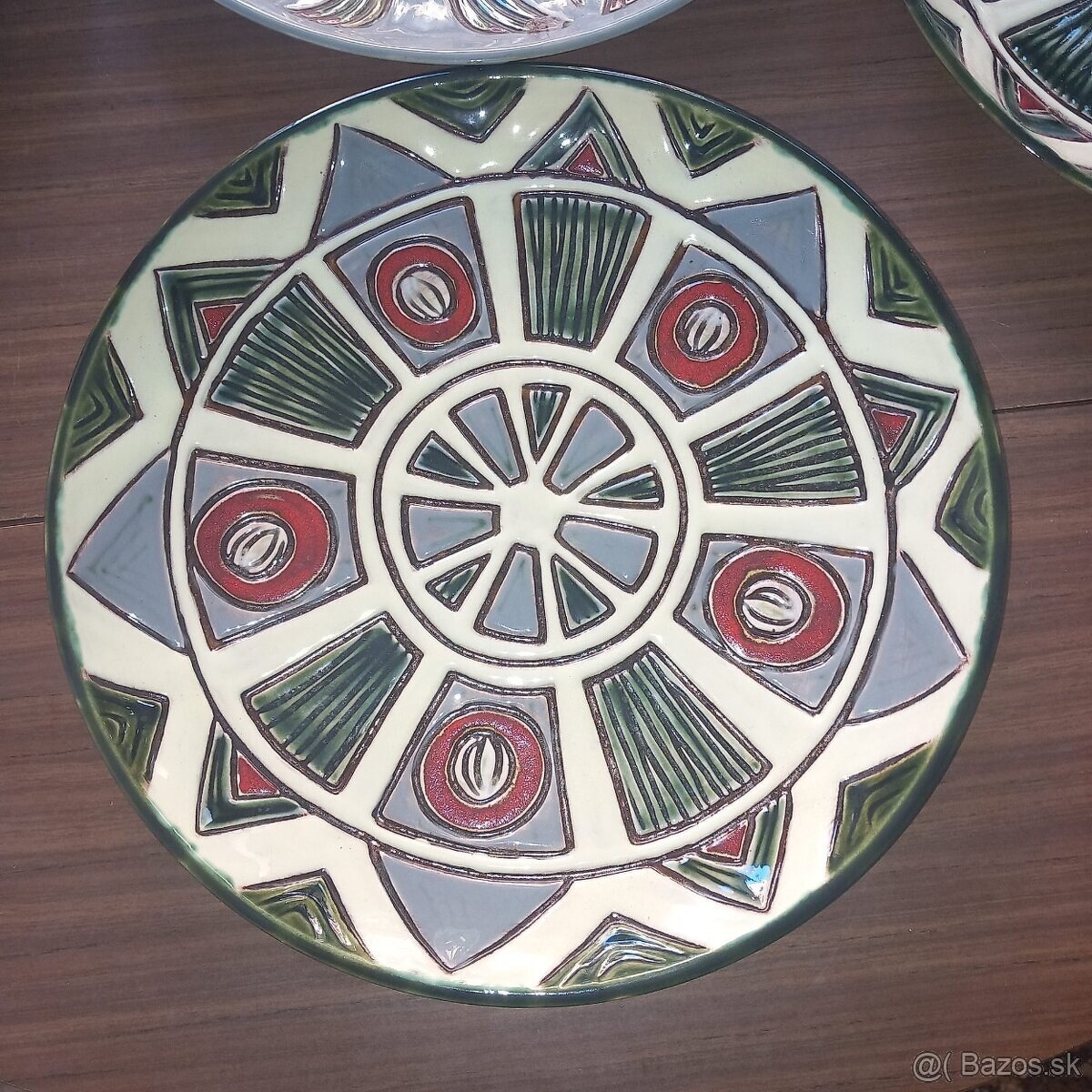 Predám keramické taniere 6 ks. - 3