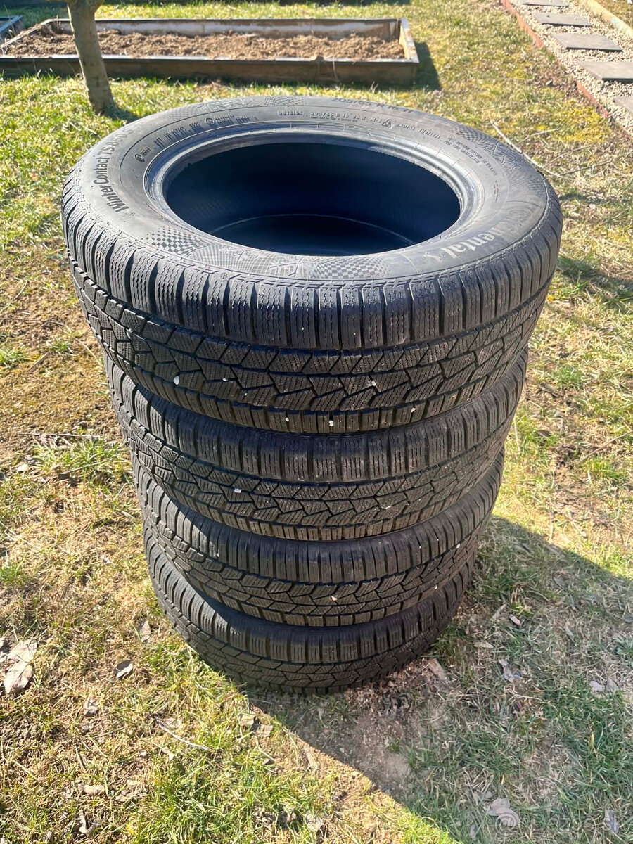 Predám pneumatiky Continental R16 - 3