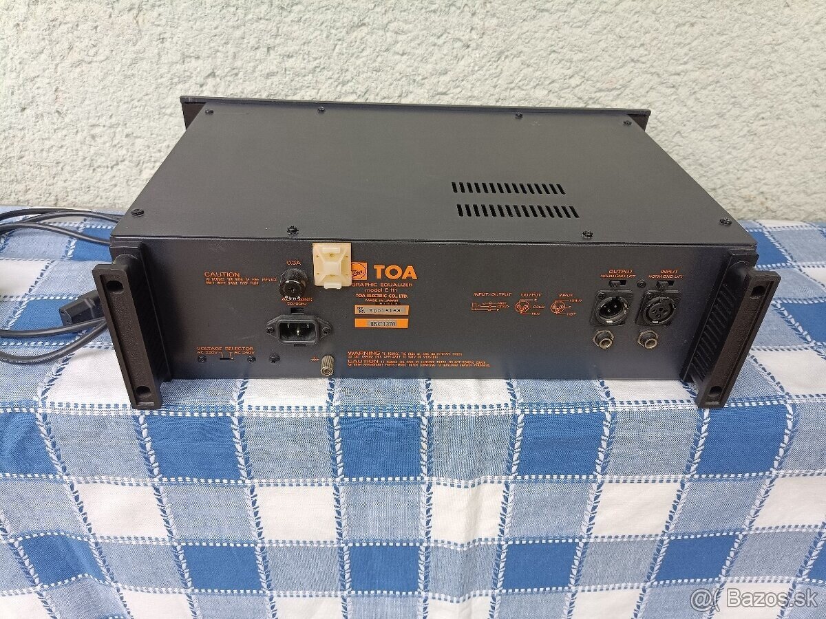 Equalizer TOA E111 - 3