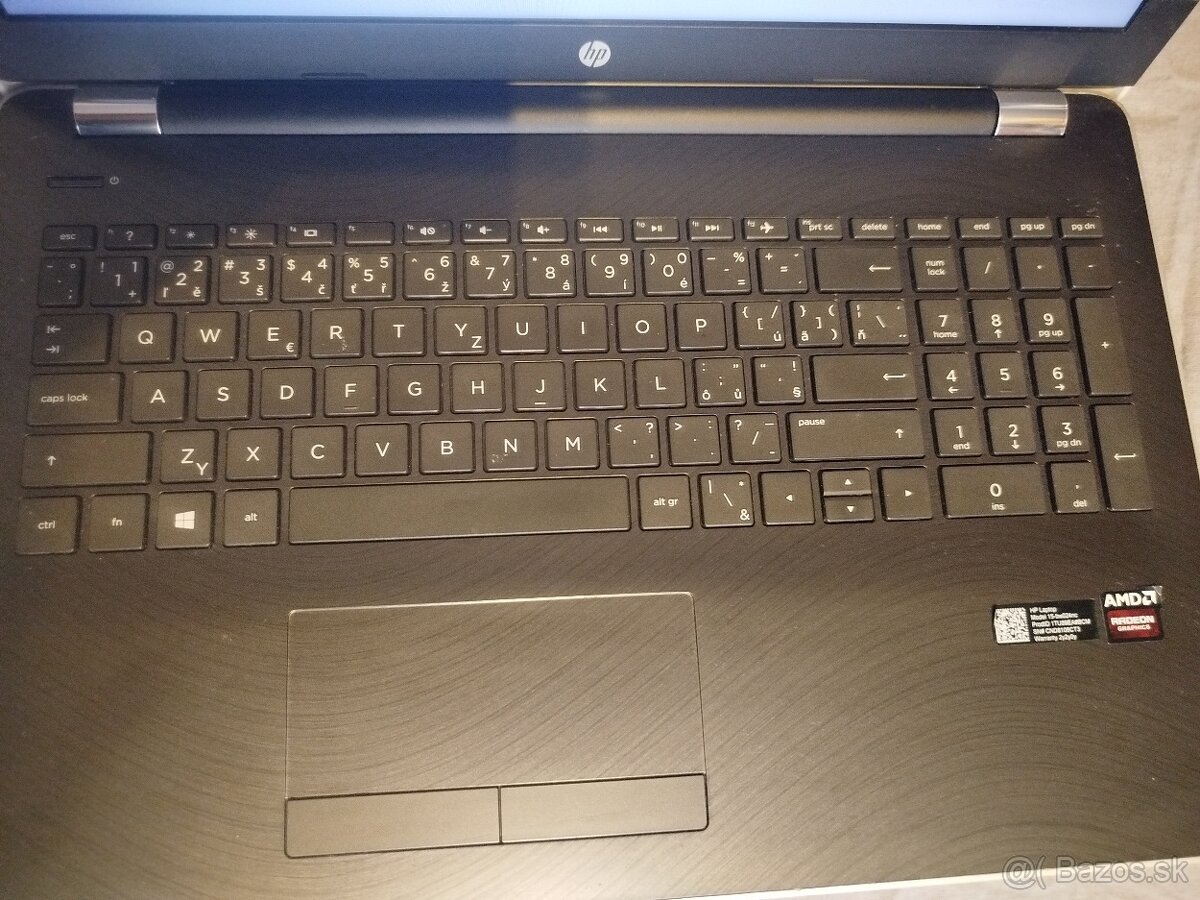 Notebook HP pavilion 15,6 ultratenky - 3