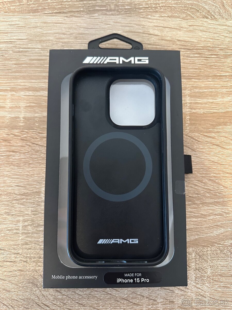 Kryt Iphone 15PRO AMG Carbon Effect - 3