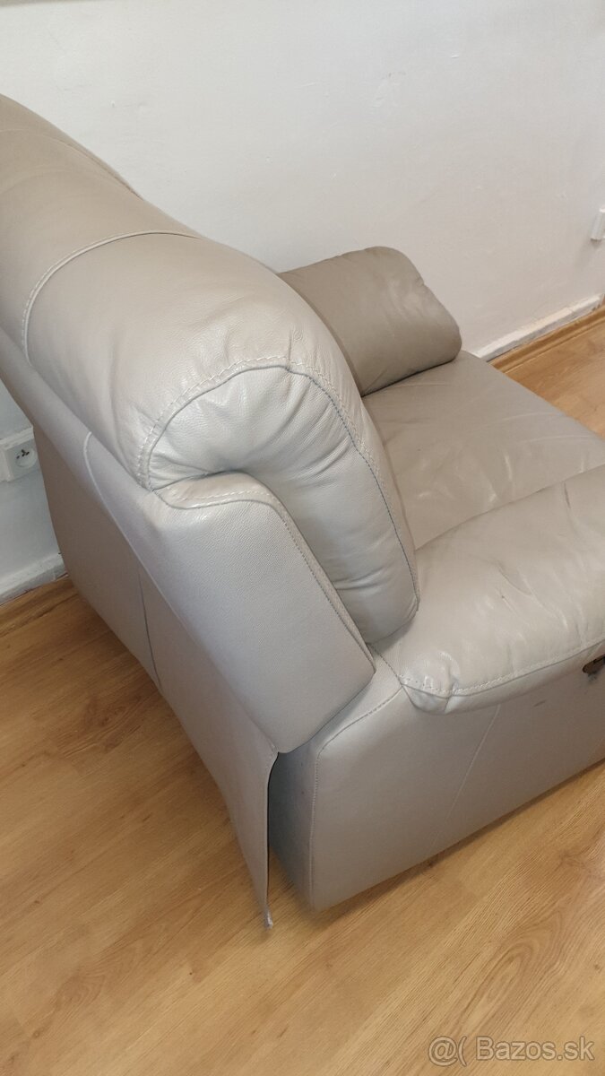 Polohovateľné kreslo Lucy - 3