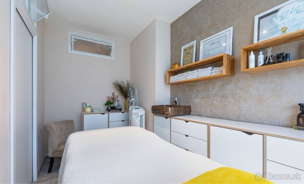 Prenajmeme časť obchodného priestoru na Muchovom nám - 3