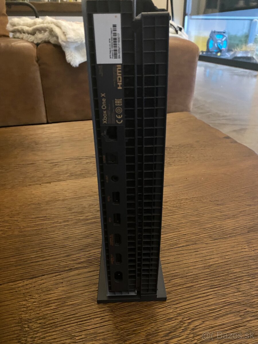 X box One B (1TB) - 3