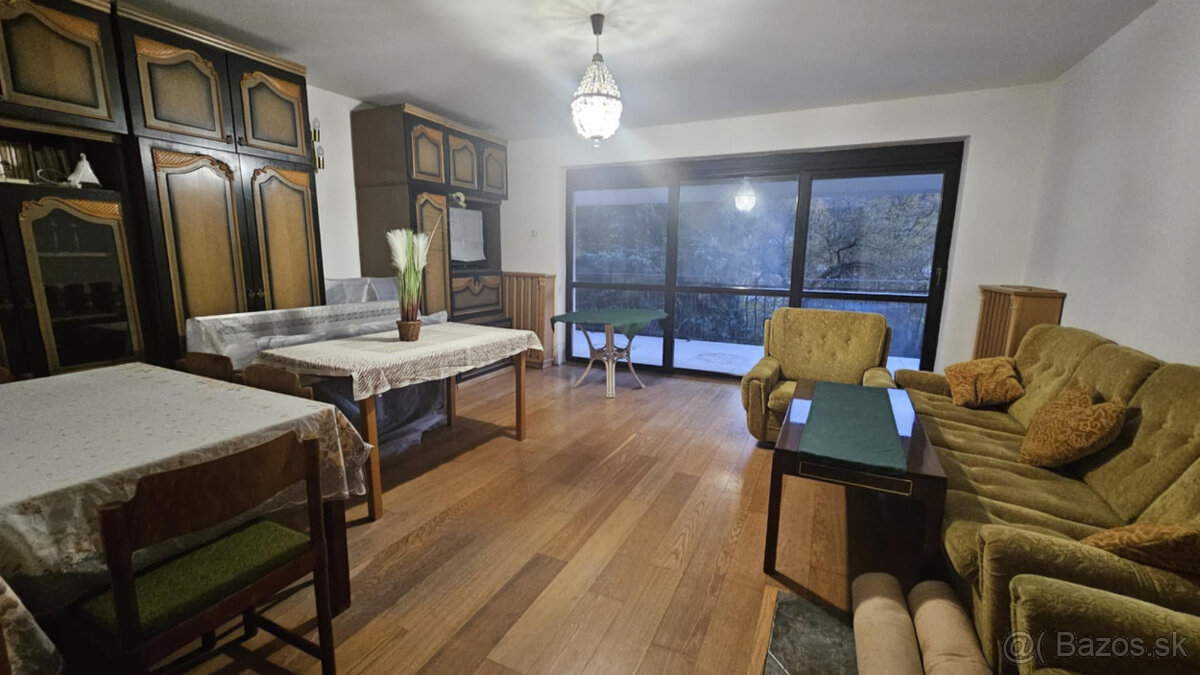 Prenájom priestranného apartmánu s nádherným výhľadom. - 3