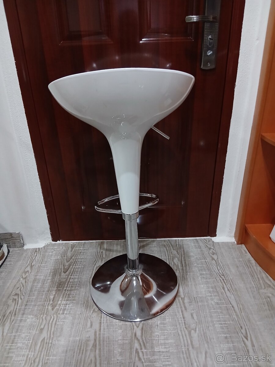 Predám barovú stoličku 1ks - 3