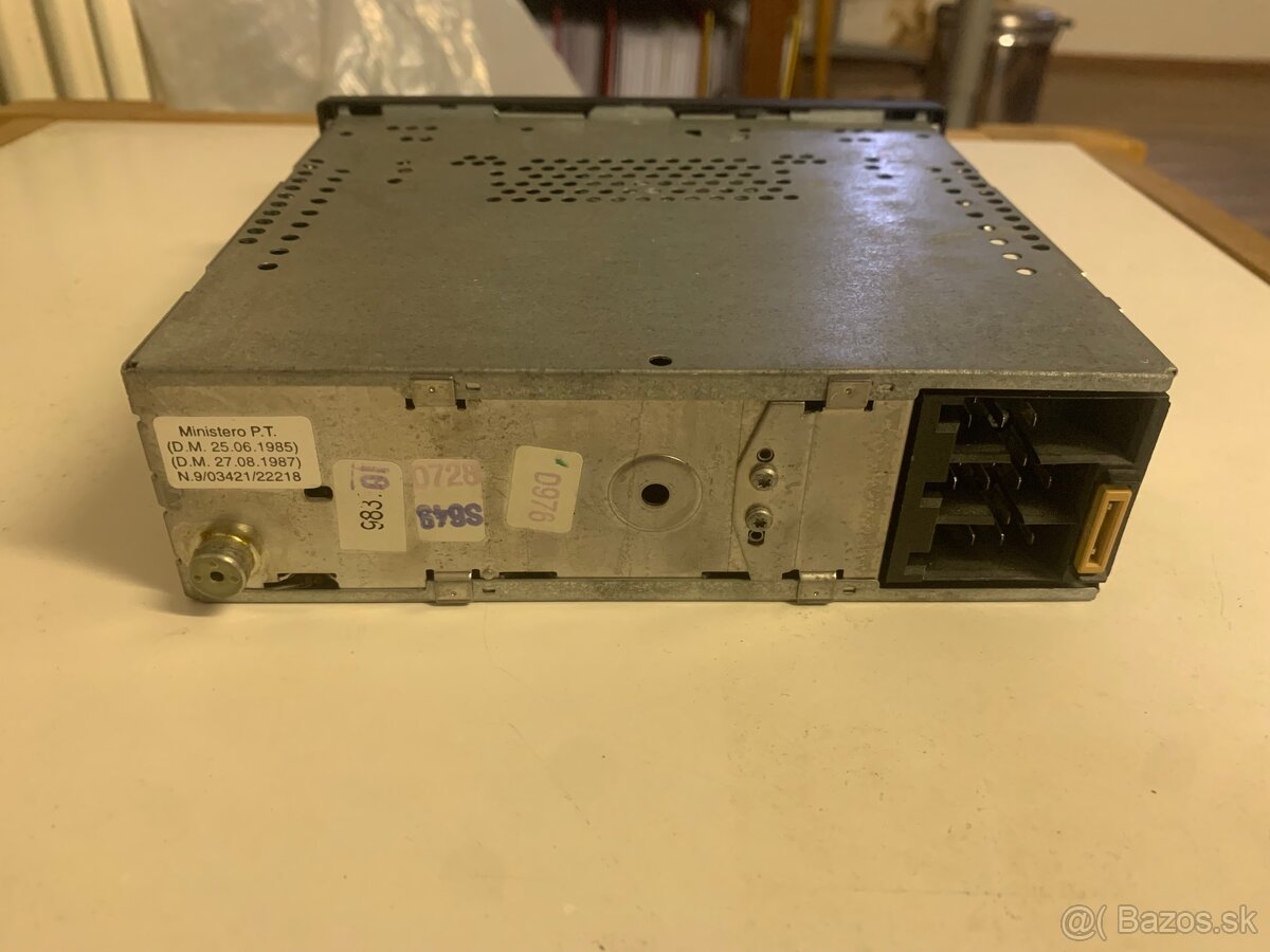 Autorádio zn. BLAUPUNKT CAR 300 - 3